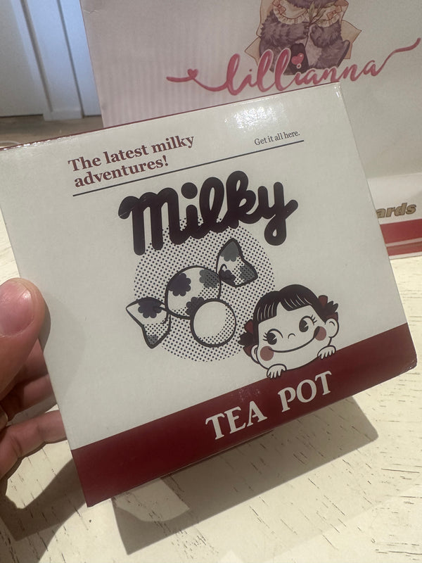 Milky tea pot - Lillianna Gifts Australia