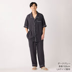 Black / M