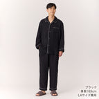 Black / M