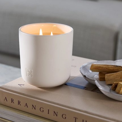 Circa Home Candle Amber & Sandalwood 300g candle & Fragrance Diffuser 250ml - Lillianna Gifts Australia
