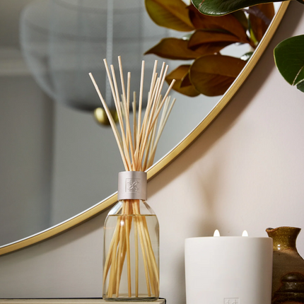 Circa Home Candle Vanilla Bean & Allspice 300g candle & Fragrance Diffuser 250ml - Lillianna Gifts Australia